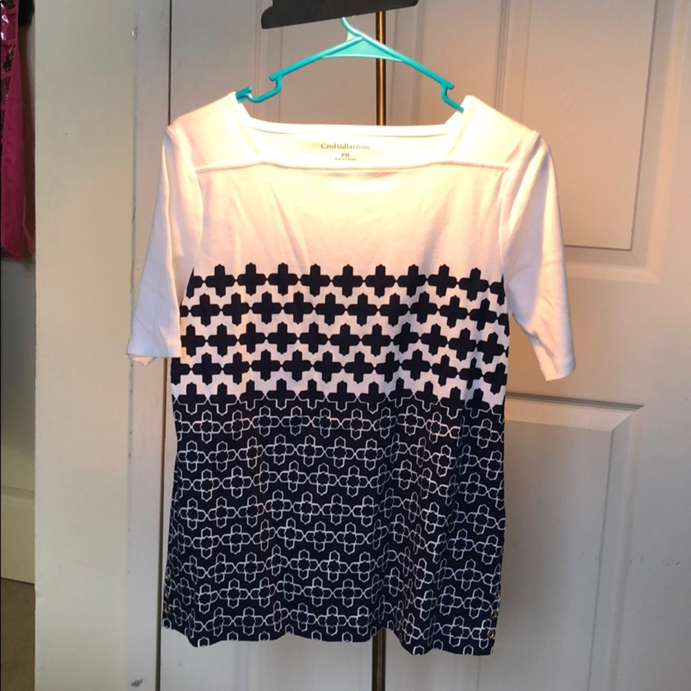 Short sleeve comfy women’s T-shirt